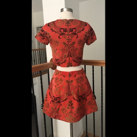 Alice + Olivia Loran Jacquard 2 Piece Skirt Set - Picture 2 of 7